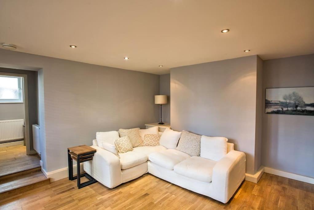 Charming Apartment In Deal Near The Beach & Town Dış mekan fotoğraf